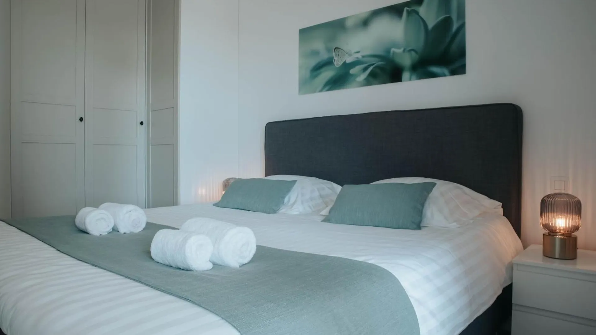 Daire Nieuw Appartement Nabij Het Strand Met Privegarage Oostende