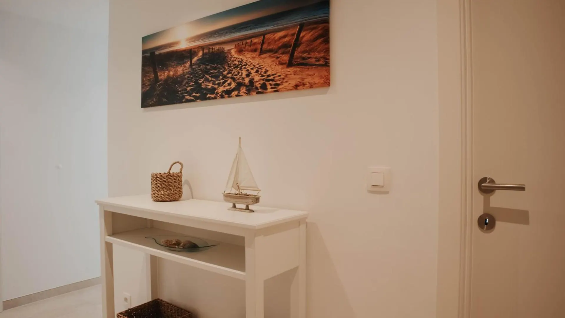 Daire Nieuw Appartement Nabij Het Strand Met Privegarage Oostende