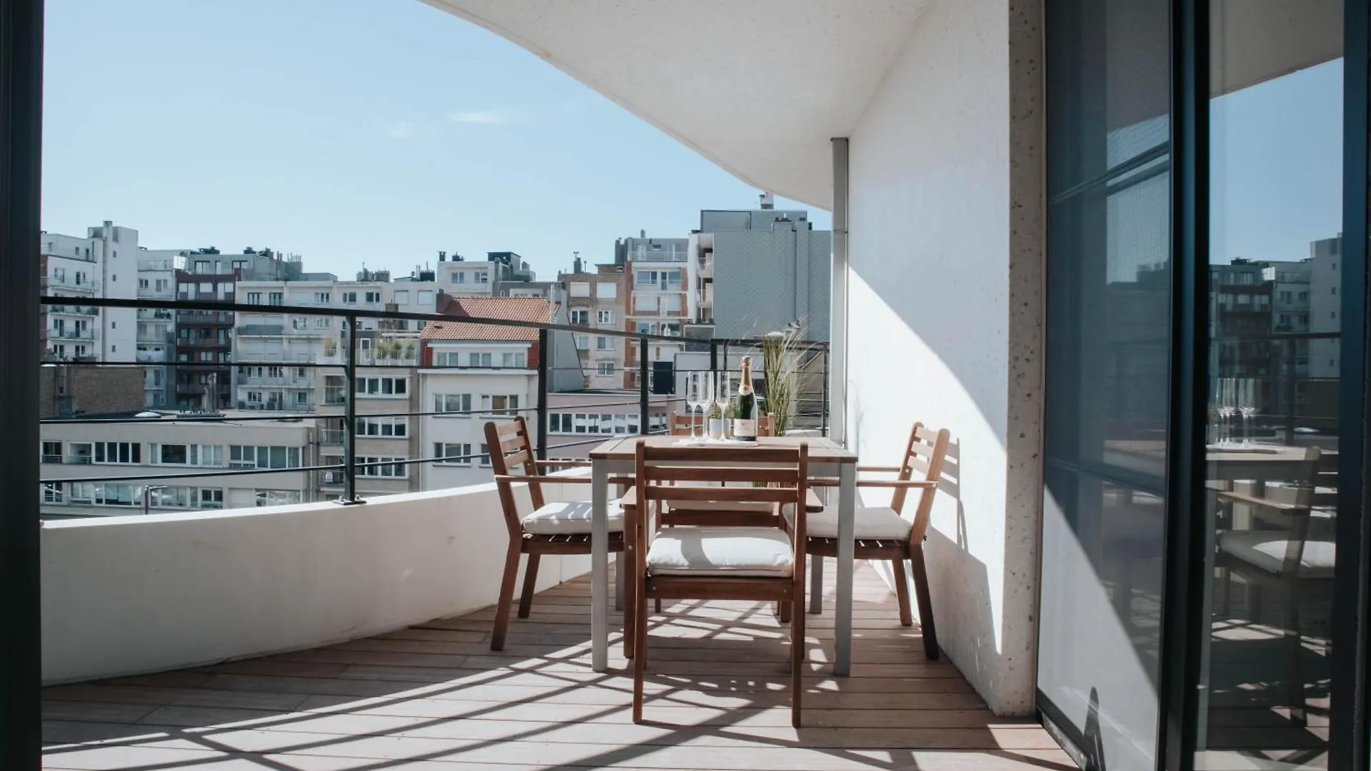 Daire Nieuw Appartement Nabij Het Strand Met Privegarage Oostende
